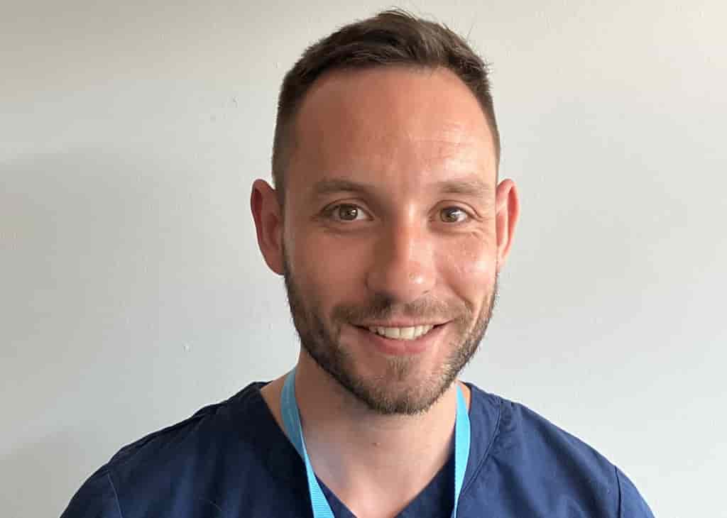 Green-Fingered Neurology Clinician Joins Runcorn Animal Hospital