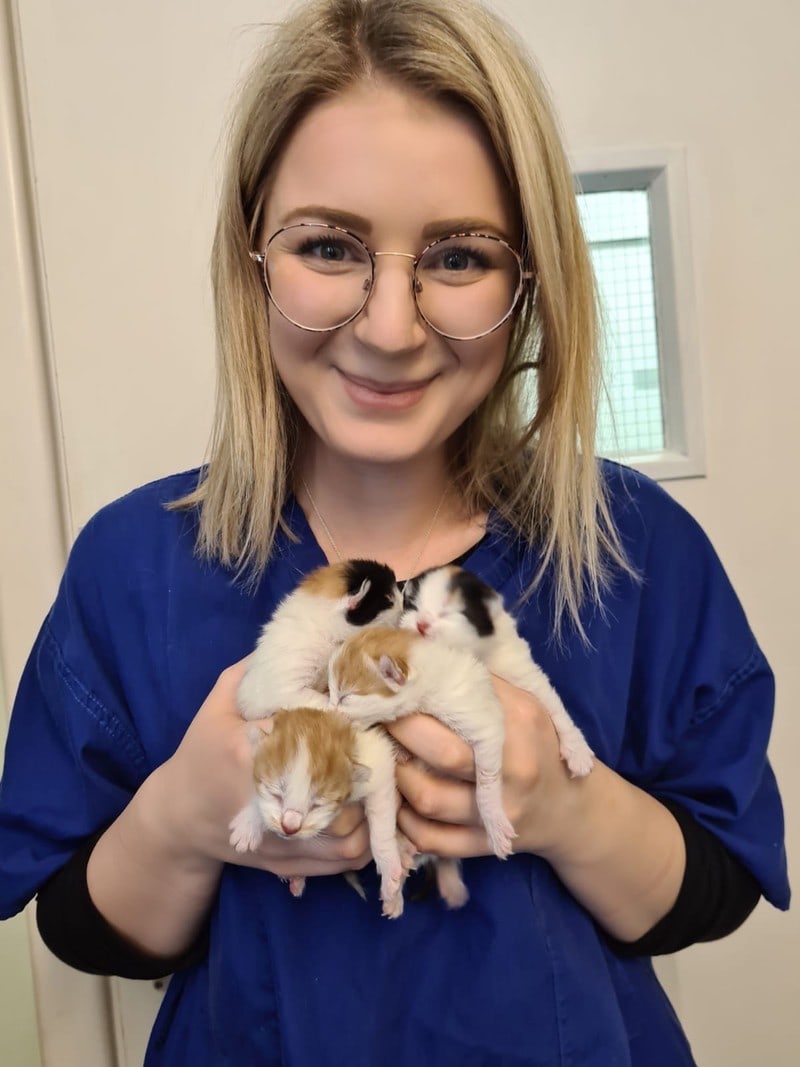 HOME COMFORTS FOR NEW VET LOUISE AFTER GRADUATE PROGRAMME SUCCESS