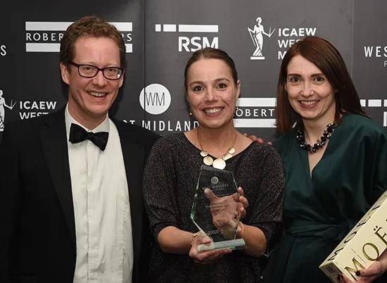 Credit for Linnaeus finance team with award win